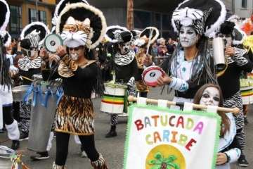 Telde se deja ver en el coso carnavalero de la capital, que reúne a miles de mascaritas en sus calles (Foto Francisco Socorro-C7 y Lpcarnaval)