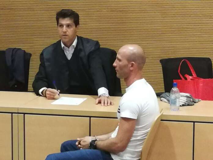 El homicida durante el juicio (Foto TA)