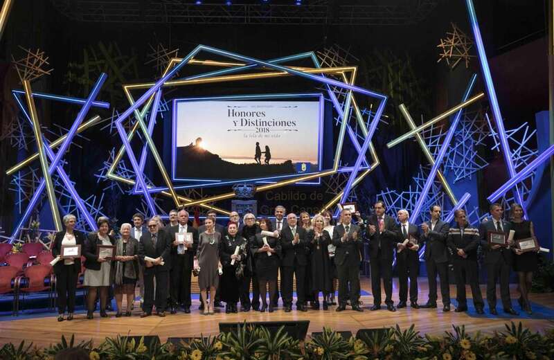 Momento del acto de anoche (Foto TA)