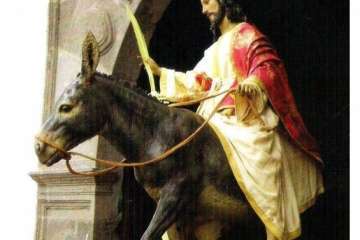 La capital presenta su Semana Santa (Foto Acfi Press y TA)