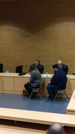 Los dos acusado durante el juicio (Foto TA)