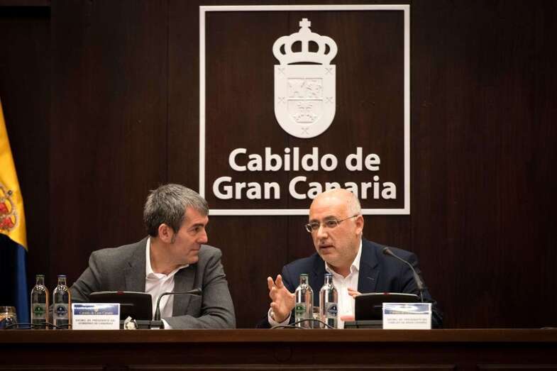 Fernando Clavijo (i) y Antonio Morales (d), en una imagen de archivo (Foto TA)