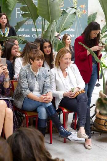 Imagen de archivo de la consejera insular de Industria y Comercio, Minerva Alonso, en una pasarela reciente (Foto TA)