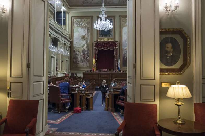 La final será este jueves en el Parlamento de Canarias (Foto TA)