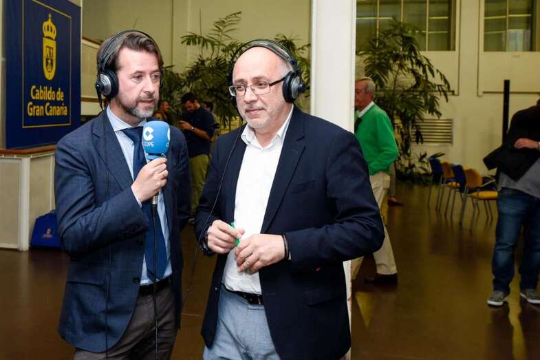 Alonso y Morales, este viernes en la sede del Cabildo grancanario (Foto TA)