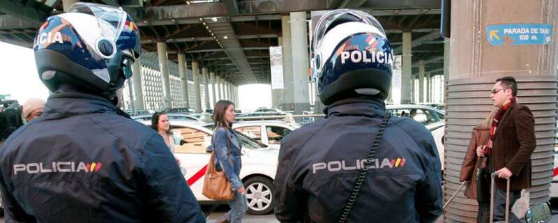 Agentes de la Policía Nacional (Foto Multimedia)