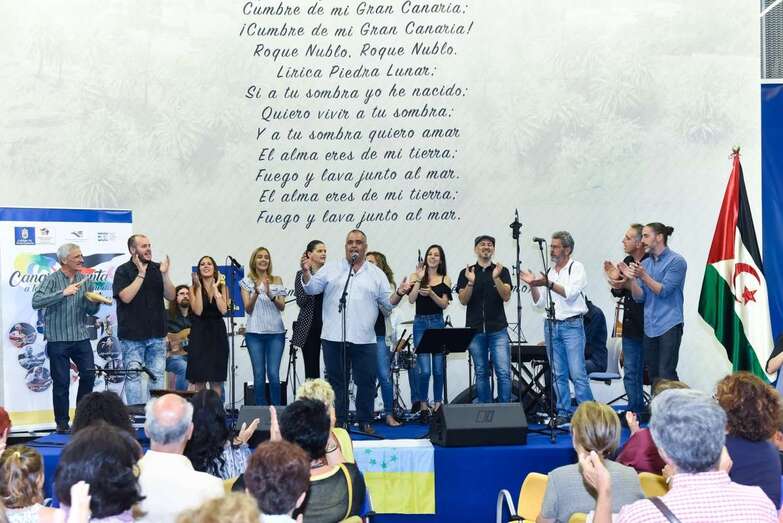 Imagen del acto celebrado este jueves en el patio del Cabildo (Foto TA).