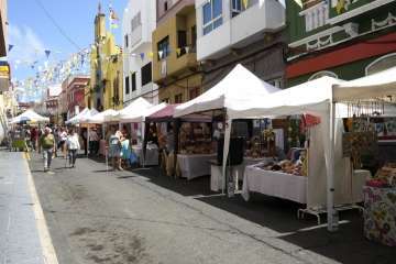 El Gobierno canario rinde pleitesía a la Virgen del Carmen de La Isleta (Foto TA y Acfi Press)