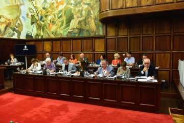 Pleno extraordinario en el Cabildo (Foto TA)