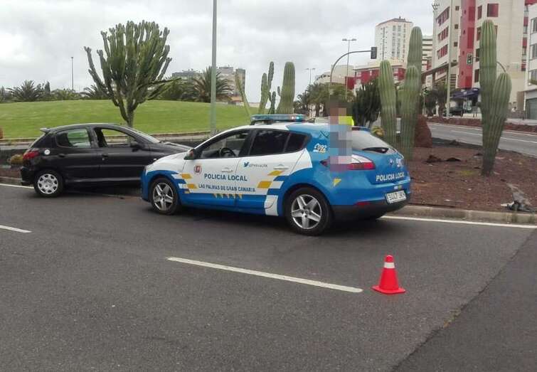 Vehículo patrulla de la Policía Local de la capital grancanaira (Foto TA)