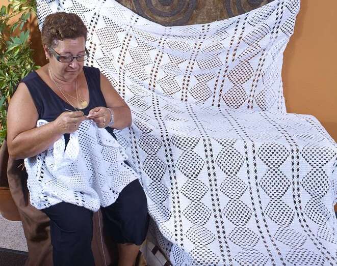 Jorgina Hernández, una de las artesanas (Foto TA)