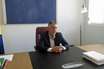 El socialista Ángel Víctor Torres (Foto Acfi Press)