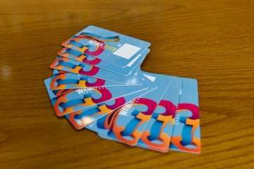 Presentación del nuevo bono de descuento para jóvenes (Foto TA)