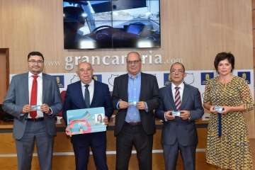 Presentación del nuevo bono de descuento para jóvenes (Foto TA)