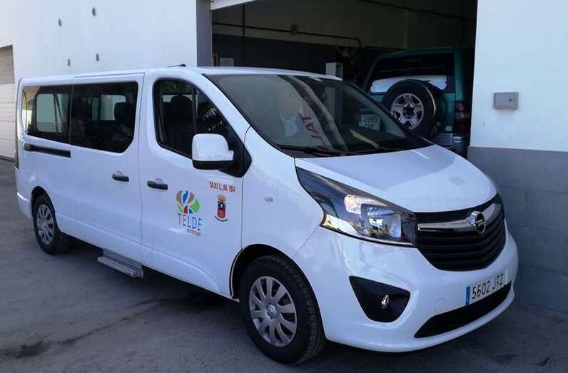 Imagen de una de las licencias de Telde que están adaptadas para llevar PMR (Foto TA)