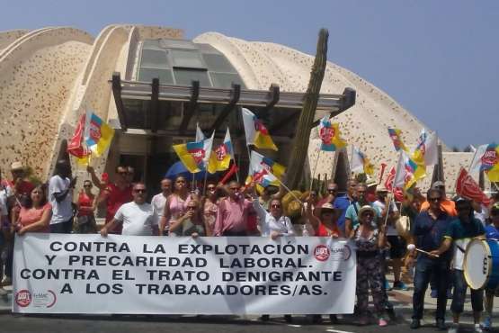 Protesta sindical en el sur por los despidos en el hotel H10 Meloneras (Foto Benito Zurita Pérez)