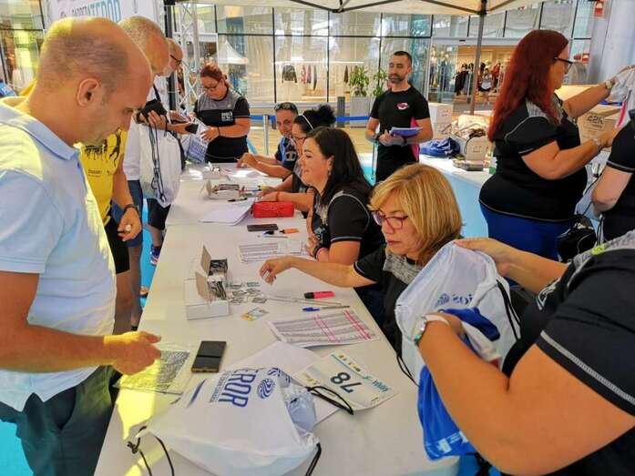 Entrega de dorsales de la prueba (Foto TA)