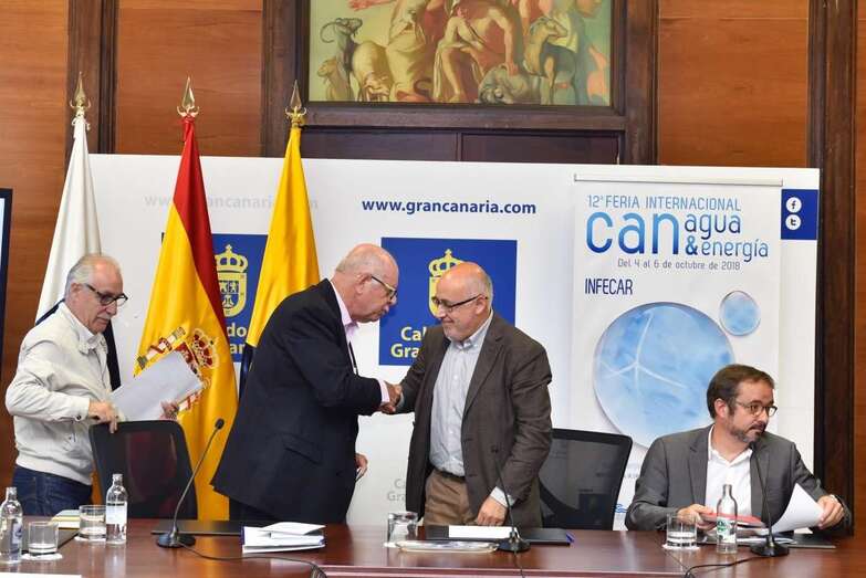 Fernando Ojeda y Antonio Morales, durante la presentación de la feria (Foto TA)
