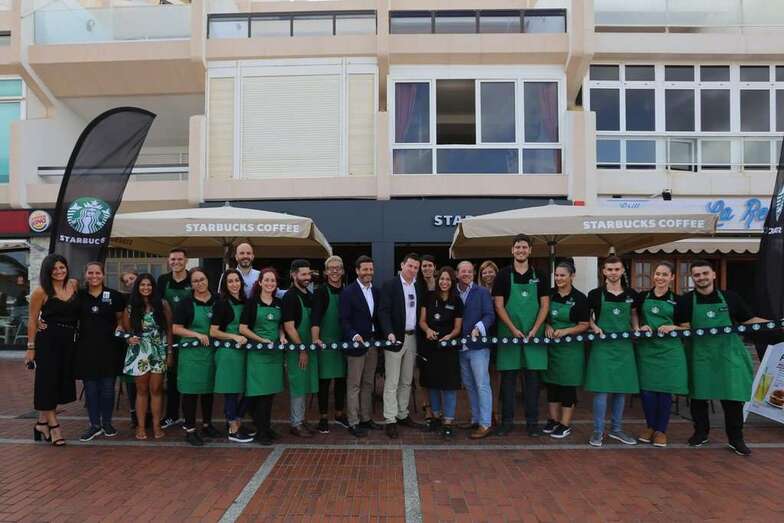 Imagen de la inauguración del local (Foto TA)