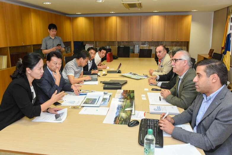 La isla de Jeju recibe al año 15 millones de turistas y los acuíferos ya no son  suficientes para abastecer a la población y a los visitantes (Foto TA)