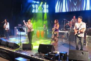 Georgie Dann y una feria de coches clásicos tiñen de vintage a Valsequillo (Foto Antonio Alí, TA y Acfi Press)