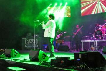 Georgie Dann y una feria de coches clásicos tiñen de vintage a Valsequillo (Foto Antonio Alí, TA y Acfi Press)