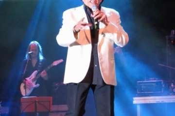 Georgie Dann y una feria de coches clásicos tiñen de vintage a Valsequillo (Foto Antonio Alí, TA y Acfi Press)