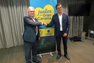 Juntos por Gran Canaria sale a la calle para explicar su proyecto de Isla (foto Acfi Press y TA)