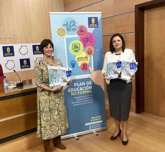 El Cabildo impulsa la formación para prevenir el acoso escolar para más de 100 docentes y 500 familias también con Ecca (Foto TA)