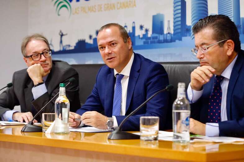 Imagen del acto de renovación del acuerdo (Foto TA)