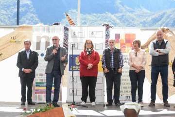 El Cabildo reconoce la labor de los apicultores de Telde en la entrega de premios del Concurso de Mieles (Foto TA)