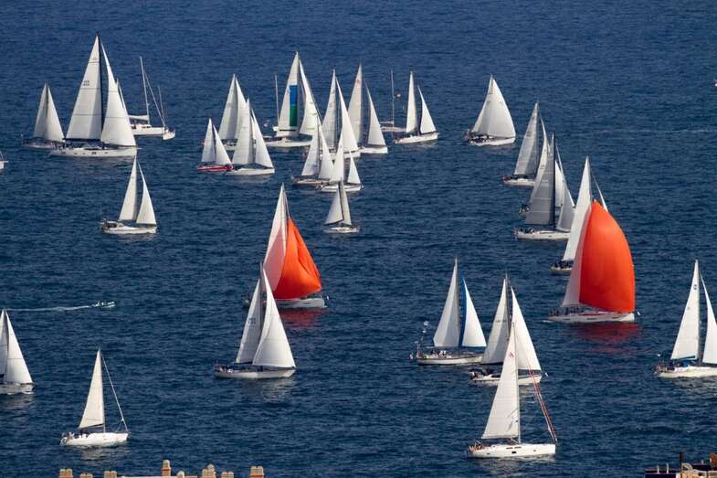 Imagen de archivo de la flota de la ARC a su paso por Telde (Foto Antonio Rodríguez)