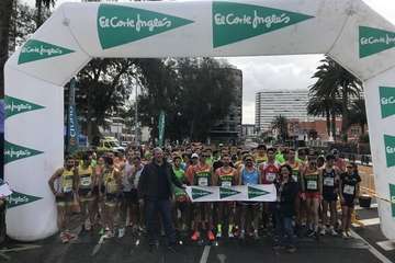 2.400 atletas vivieron la XXXIII Carrera Popular de El Corte Inglés (Foto TA)