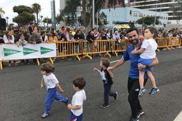 2.400 atletas vivieron la XXXIII Carrera Popular de El Corte Inglés (Foto TA)