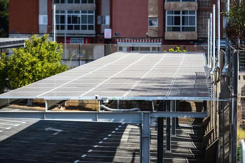 El organismo instalará placas fotovoltaicas en el Patronato de Turismo y la Biblioteca Insular (Foto TA)