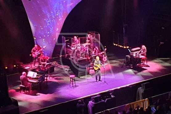 Concierto de Joan Manuel Serrat en el Gran Canaria Arena (Foto TA y Arcadio Suárez/C7)