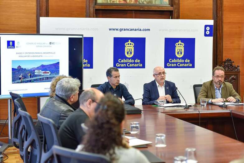 Presentación del Plan para el desarrollo del uso de la bicicleta en Gran Canaria 