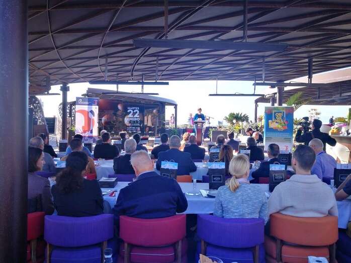 Jefes de cocina y de compras de hoteles y restaurantes saborearon productos gourmet (Foto TA)