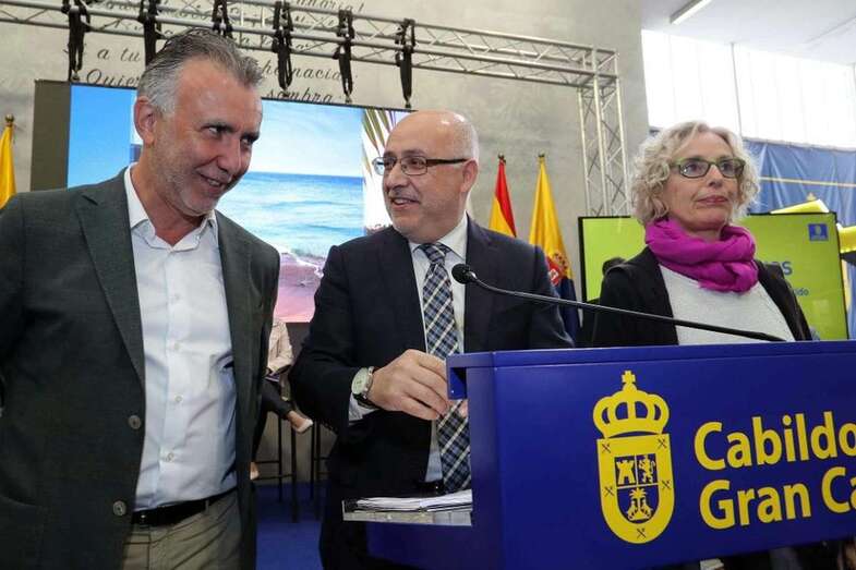 El presidente del Cabildo, Antonio Morales, y el vicepresidente Ángel Víctor Torres (Foto TA)