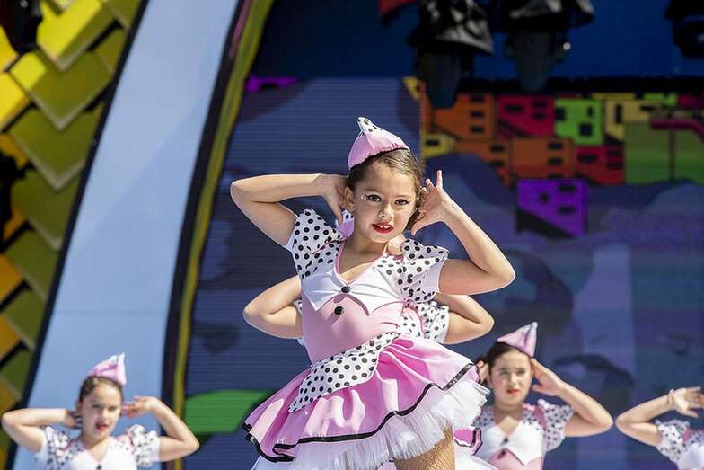 Una de las actuaciones del Festival Infantil de Disfraces (Foto TA)