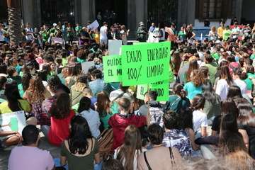 Movilización contra el cambio climático en Gran Canaria (Foto CanariasAhora y TA)