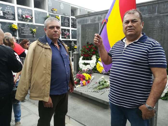 Manuel Rodríguez, significado hombre de izquierdas de Telde, en el acto de esta mañana celebrado en Arucas (Foto TA)