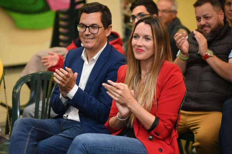 Pablo Rodríguez, en una imagen reciente, junto a María Fernández, candidata al Congreso de Diputados (Foto TA)