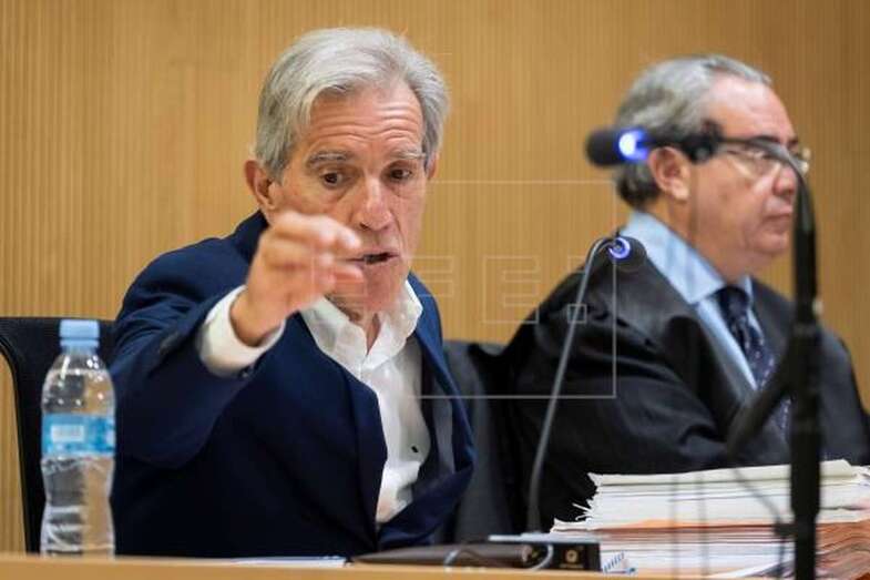 José María Hernández de León, durante la primera sesión del juicio (Foto EFE / Ángel Medina G.)
