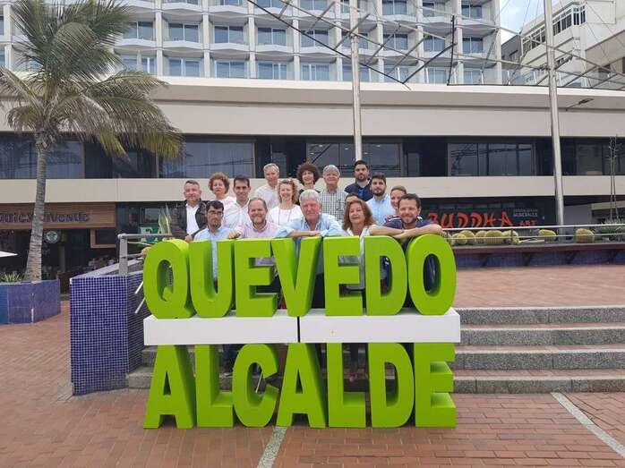 Pedro Quevedo presentó este sábado su programa en la avenida de Las Canteras (Foto TA)