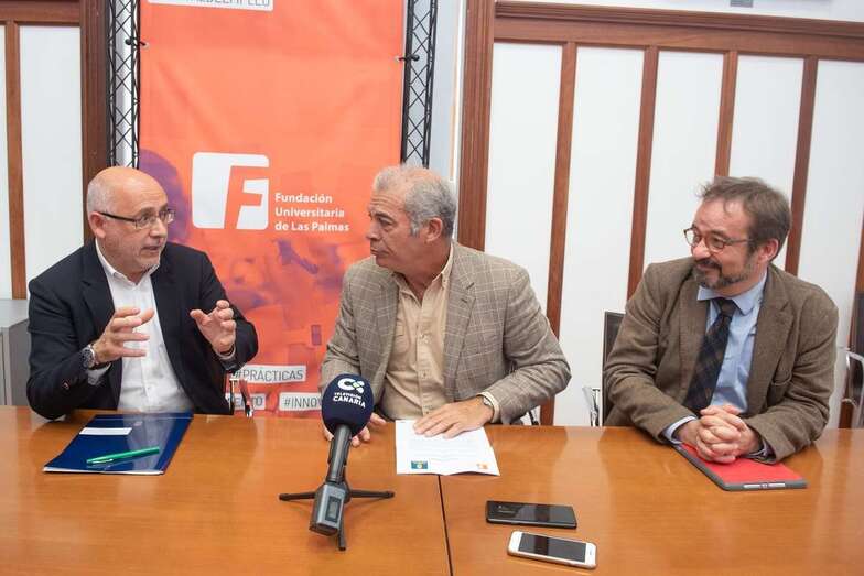 El Cabildo destina 500.000 euros para que la FULP beque a 50 jóvenes con seis meses de prácticas en África (Foto TA)