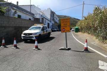 Nuevo incendio en la cumbre grancanaria (Foto TA y EFE)