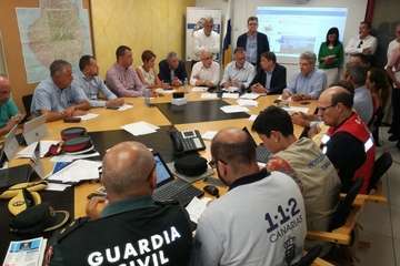 Tercera jornada del incendio de Valleseco (Foto TA)