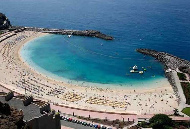 Playa de Amadores (Foto TA)