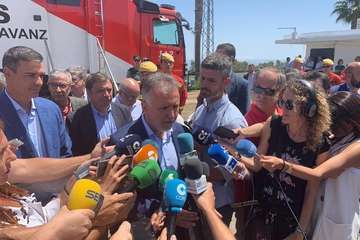 El incendio de la cumbre de Gran Canaria en su sexta jornada (Foto TA, EFE, Acfi Press y otros)